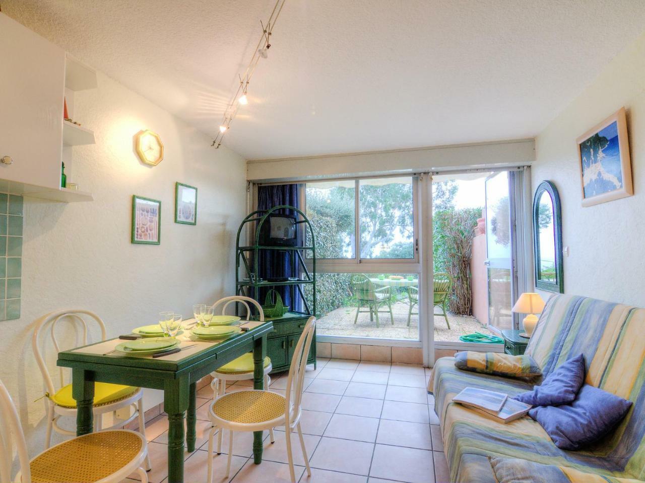 Apartment Les Jardins De La Mer-2 By Interhome Cavalaire-sur-Mer Buitenkant foto